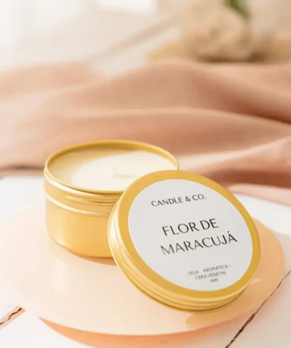 Vela Perfumada Flor de Maracujá Candle & Co. 90g