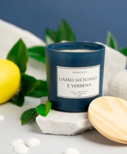Vela Perfumada Limão Siciliano e a Verbena Candle & Co. 200g