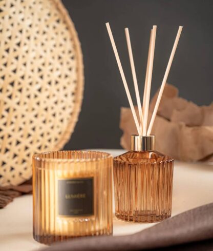 Vela Perfumada Premium Lumiere Candle & Co. 280g - Imagem 3