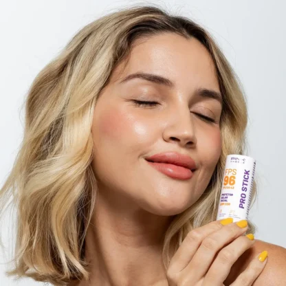Protetor Solar em Bastão com Cor Pro Stick FPS96 Pink Cheeks 14g - Imagem 4