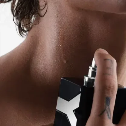 Kit Masculino Y Yves Saint Laurent Eau de Parfum 60ml + Gel de Banho 50ml + Pós-Barba 50ml - Imagem 3