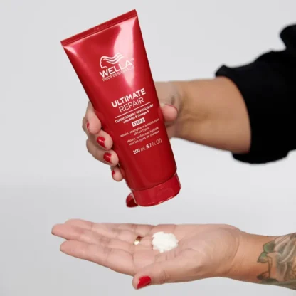 Condicionador Ultimate Repair Wella Professionals 200ml - Imagem 2